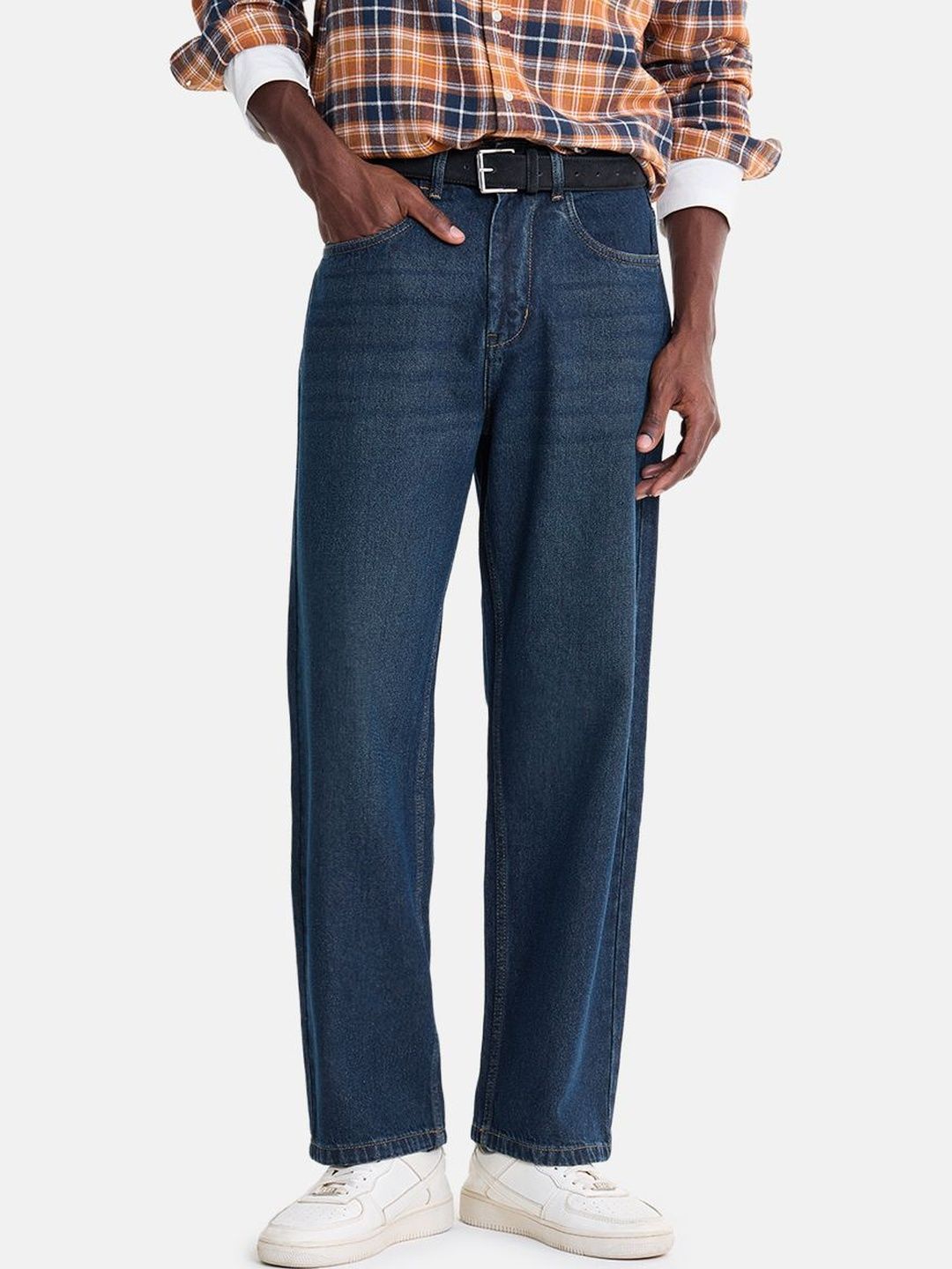 Snitch Blue Mid-rise Baggy Jeans deal from myntra Snitch Blue Mid-rise Baggy Jeans deal from myntra